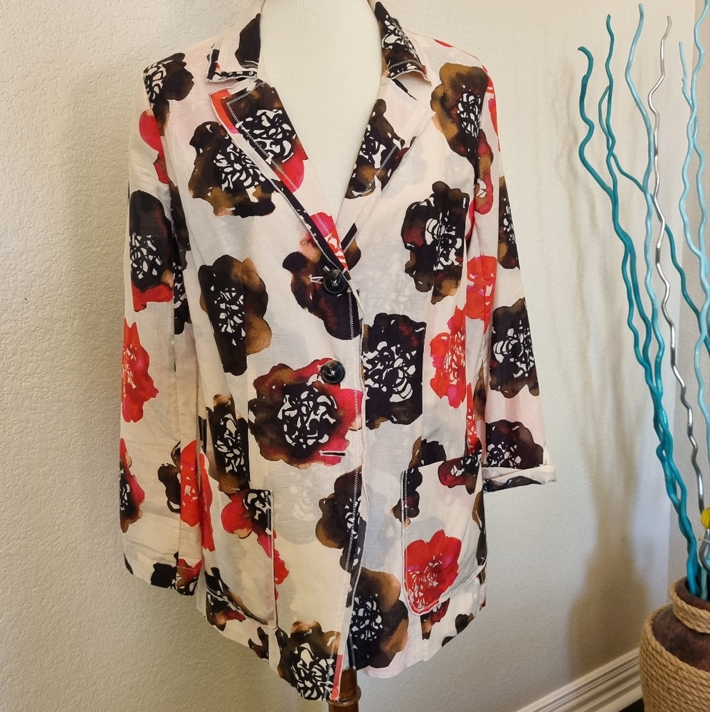 ZOZO floral blazer Size M